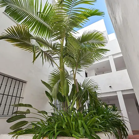 Lightbooking Gardens